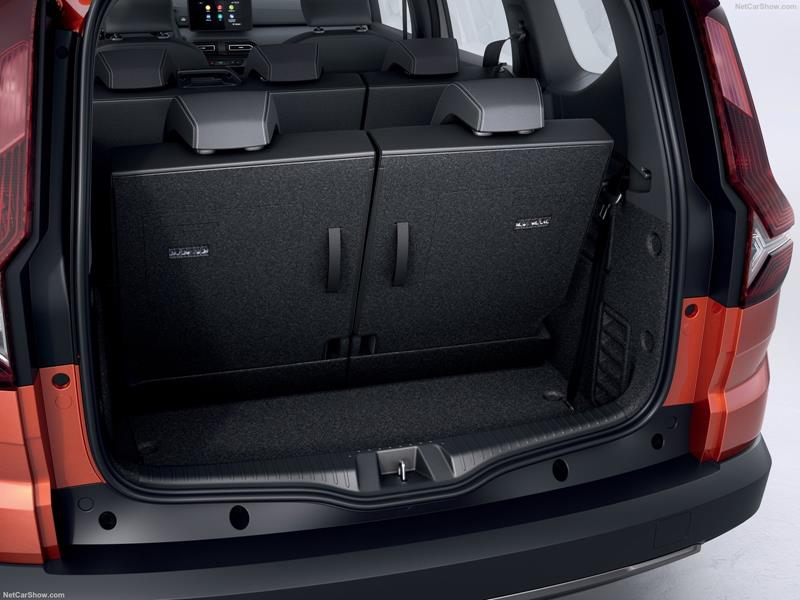 Dacia-Jogger-2022-1600-16