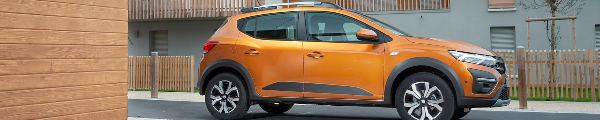 dacia-sandero-stepway-2021-bandeau